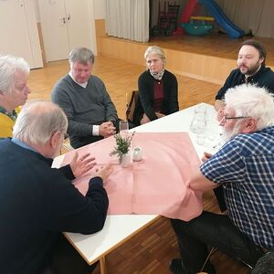 Bischofbesuch in Pfarre Linz-Hl. Familie - So. 19. März 2023
