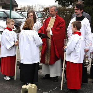 Palmweihe und Festzug zur Kirche