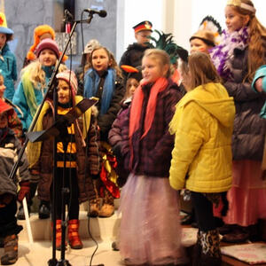 Faschingskindermesse und Pfadfinderfrühschoppen