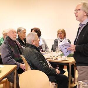 Das Erzählcafé wird zum Literaturcafé