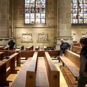 Neuer Platz für die Gottesdienstgemeinde im Mariendom