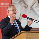 Dr. Helmut Obermayr