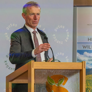 Bischof Manfred Scheuer besuchte die Landwirtschaftsschule in Schlierbach