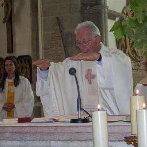 Pfarrfest und 50-jähriges Priesterjubiläum Pfarrer Stöllnberger