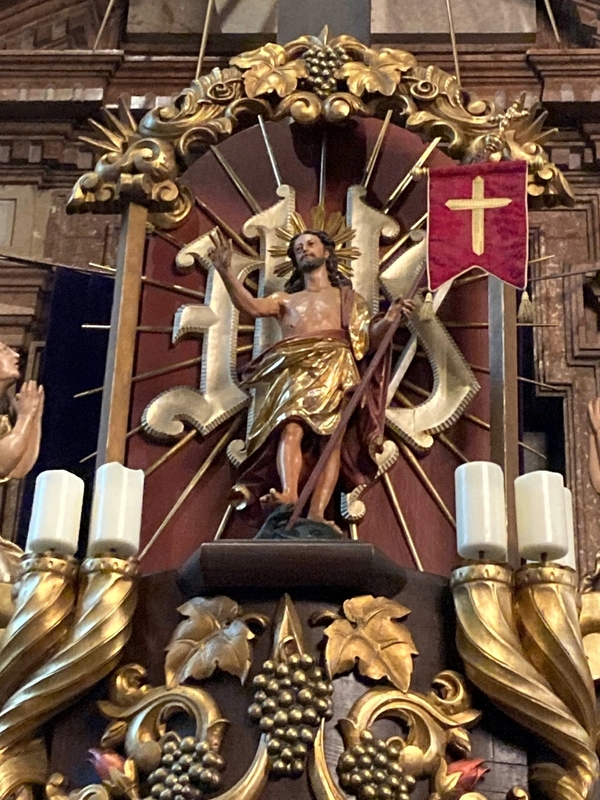Der Auferstande Christus am Kreuzaltar der Stadtpfarre Ried / Stadtpfarre Ried/privat Der Auferstande Christus am Kreuzaltar der Stadtpfarre Ried