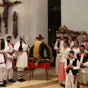 Erntedank und Pensionierung von Pfarrer Franz