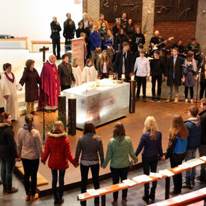 Firmvorstellmesse und Frühschoppen 