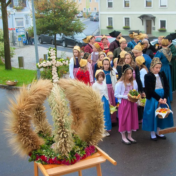Erntedank- und Pfarrfest 2014