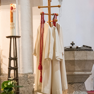 Christkönigssonntag wird der Sonntag vor dem neuen Kirchenjahr bezeichnet. Hier stehen die Ministrantinnen und Ministranten im Vordergrund, ihnen wird für ihren Dienst gedankt.