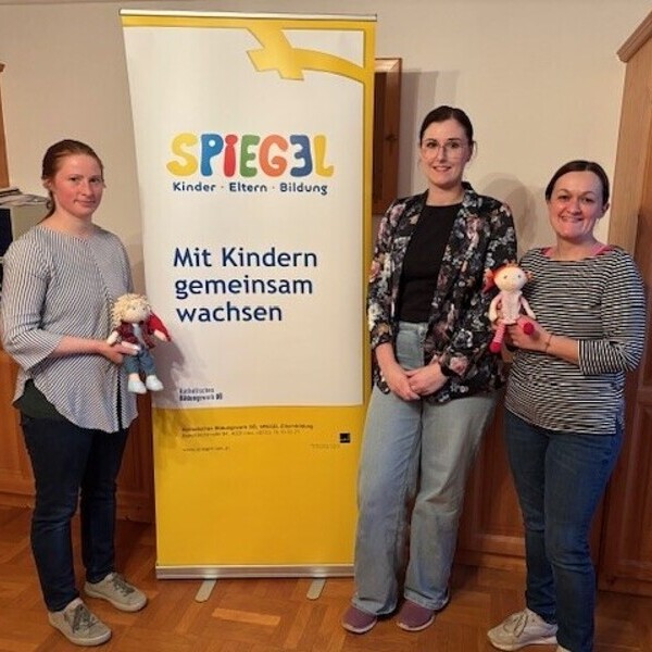 Bianca Gossenreiter, Justine Weindlmayr  (SPIEGEL-Regionsbegleitung), Susanne Hofer