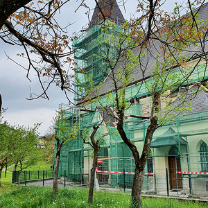 Frühlingshafter Tag auf der Baustelle