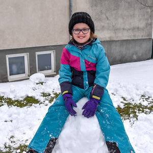 Die Jungschar Kirchdorf mit Schneespielen in der Gruppenstunde