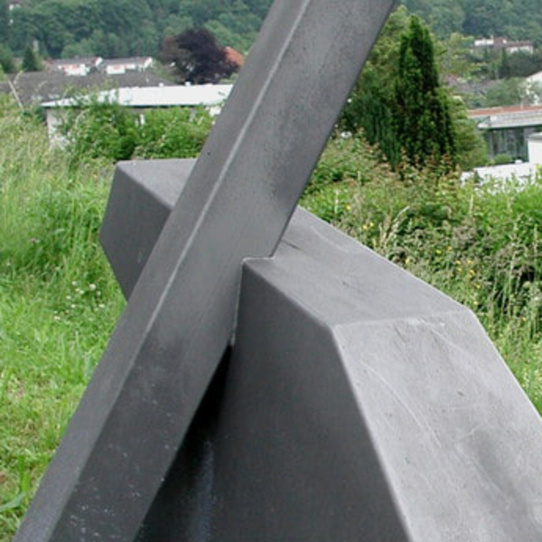 III. Station: Jesus fällt das erste Mal unter dem Kreuz.