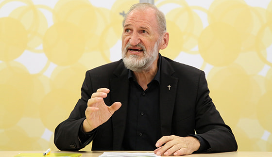 Herausgeber Bischofsvikar Wilhelm Vieböck. / Diözese Linz/Appenzeller Herausgeber Bischofsvikar Wilhelm Vieböck.