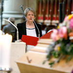 Christine Mahringer las das Vermächtnis von Prälat Josef Mayr