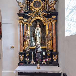 Marienaltar, rechter Seitenaltar