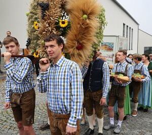 Erntedank- und Pfarrfest 2022
