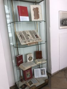 Verschiedene Bibelausgaben