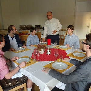 Erklärung der Tischkultur