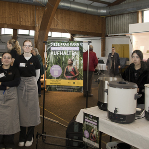 Fastensuppen-Essen am Bauernmarkt