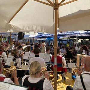 Musikalische Umrahmung von der Trachtenmusikkapelle