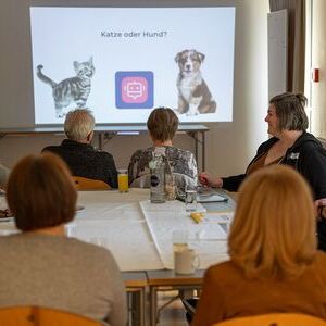 'Künstliche Intelligenz' mit Stefanie Gastberger