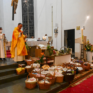 Osternacht-Feier in der Pfarrkirche Kirchdorf an der KremsFoto Haijes