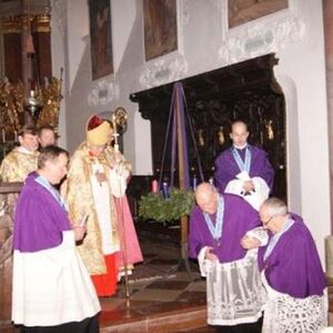 Ernennung von Pfarrer Mag. Markus Menner zum Ehrenkanonikus von Mattsee