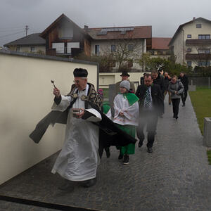 Kriegerehrung und Friedhofsegnung