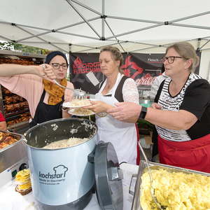 900 Jahre sind vergangen, seitdem die Kirchdorfer Kirche geweiht wurde. Mit einem großen Pfarrfest und Erntedank fanden die Jubiläumsfeiern ihren Höhepunkt und Abschluss.