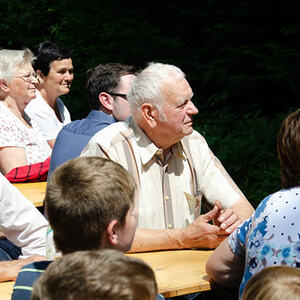Gedenkfeier Fliegerkreuz in Entholz