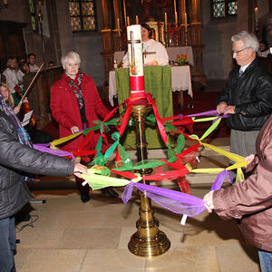 Familienmesse mit Ministrantenaufnahme am 17.11.2013