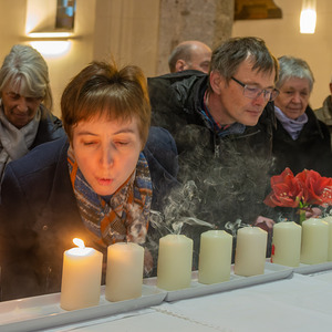 Festgottesdienst anlässlich der Ehejubiläen mit anschließender Einladung zu einem Imbiss ins Pfarrheim