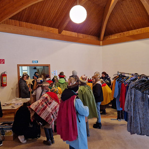 Vorbereitungen im Pfarrsaal