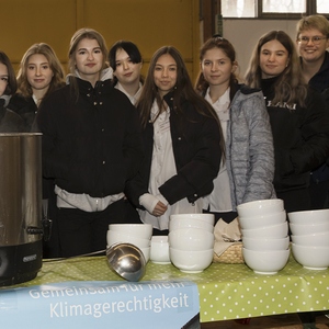 Suppenessen am Bauernmarkt