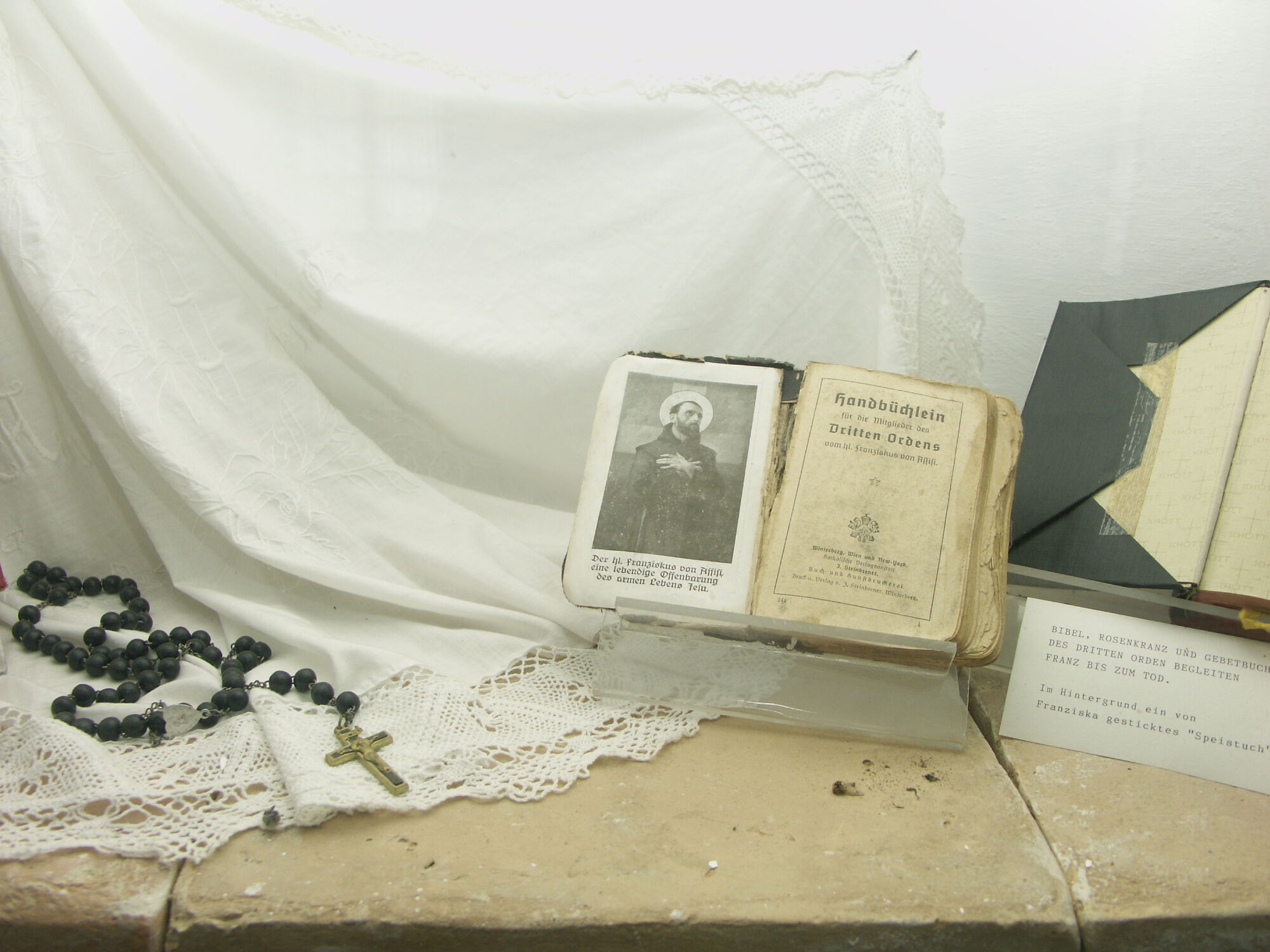 Gebetbuch des Dritten Ordens des Hl. Franziskus und Rosenkranz