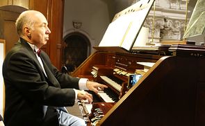 Organist Maksym Sydorenko