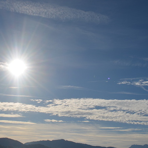 Morgendlicher Sonnenschein zum Erntedankfest
