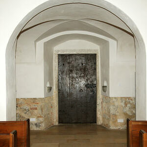 Kirche und kirchliche Einrichtung