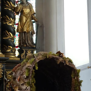 Geheimnisvolle Höhle