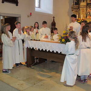 9 Ministranten in Traberg vorgestellt