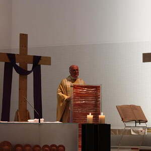 Abendmahlsmesse und Fußwaschung