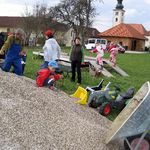 Arbeiten am Familienspielplatz