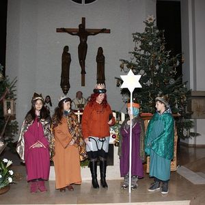 Hl. Messe mit den Sternsingern aus St. Quirinus