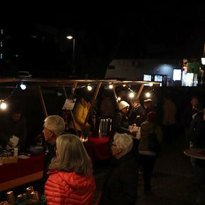 Adventkranzweihe 2022 in St. Quirinus