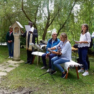 Wallfahrt nach 'Maria Rast (Steinerkirchen)'