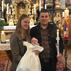 Eltern: Andrea u. Martin Schwarzer, Mühlenweg 14