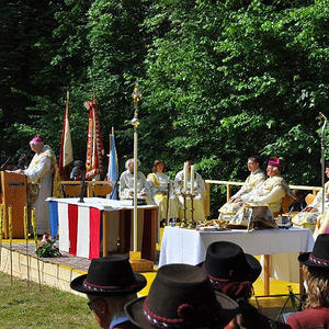 Gedenkfeier 200 Jahre Schlacht um Ebelsberg im Schloßpark