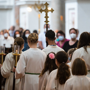 Familiengottesdienst mit Aufnahme der JS- und Ministrantenkinder vom Vorjahr