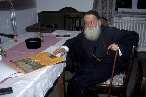 'Zufalls'gast syrischer Mönch / Stephanusrunde dieser syrische Mönch war quer durch Europa unterwegs, Polizei gab ihn 'zufällig' bei uns ab